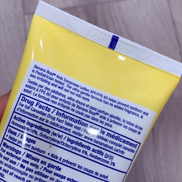 NEW banana boat kids' sunscreen with spf 60 240ml - Picture 3 of 6